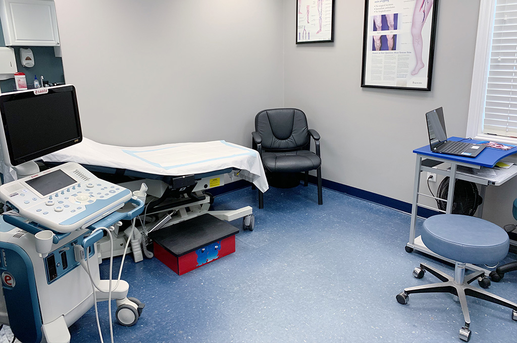 04_AVCMD_Ultrasound-Room.jpg